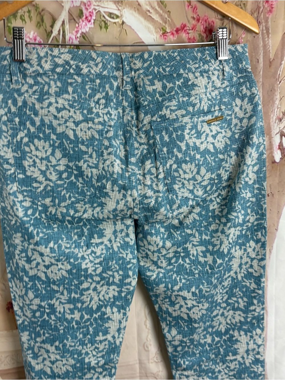 MICHAEL KORS Light Blue Floral High-Rise Jeans - Picture 6 of 9